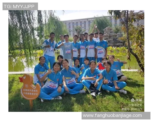 球星真情赠送签名足球传递温暖激励青少年坚定追梦勇敢前行 球星真情赠送签名足球传递温暖激励青少年坚定追梦勇敢前行